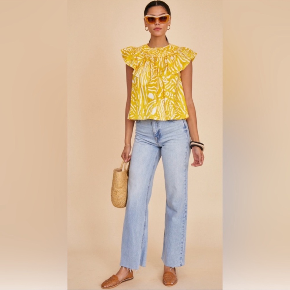 Hunter Bell Yellow and White Ruffle Sleeve Top